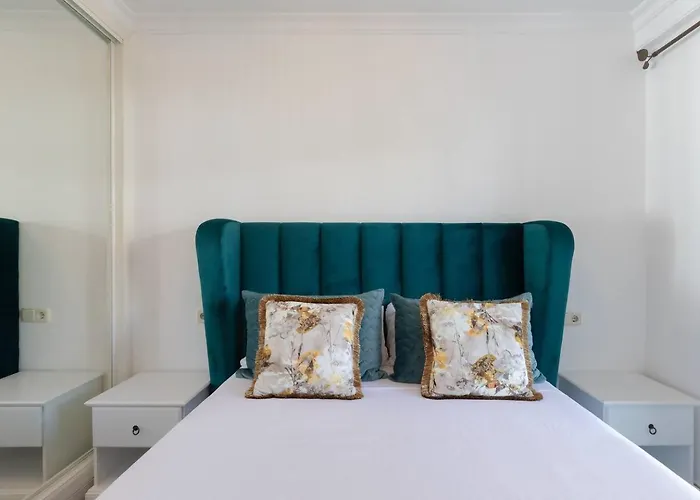 Dama De Noche ماربيا